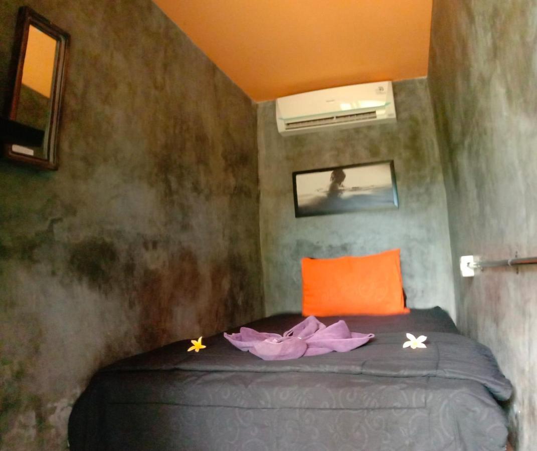 Keramas Surf Hostel 외부 사진